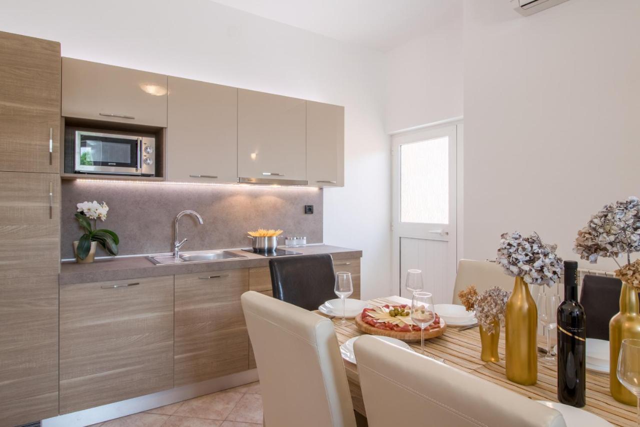 Apartments Ivica 1706 Ližnjan 외부 사진