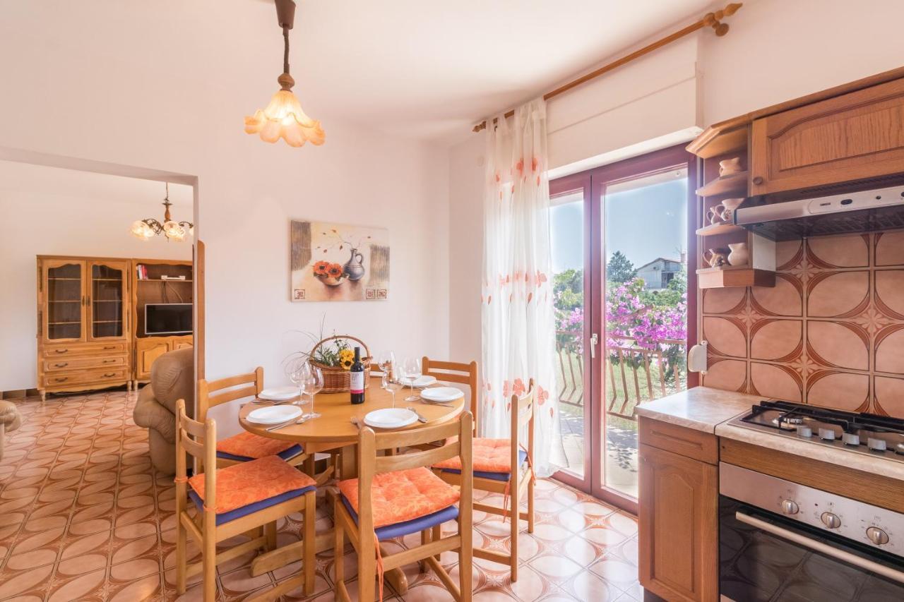 Apartments Ivica 1706 Ližnjan 외부 사진
