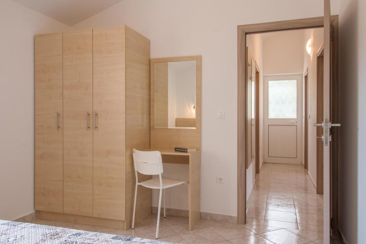 Apartments Ivica 1706 Ližnjan 외부 사진