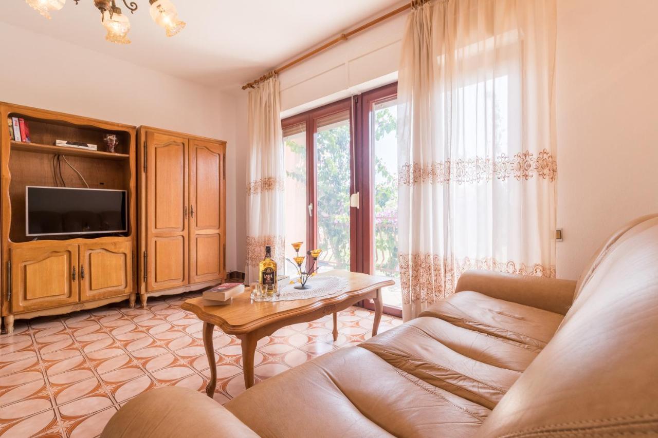Apartments Ivica 1706 Ližnjan 외부 사진